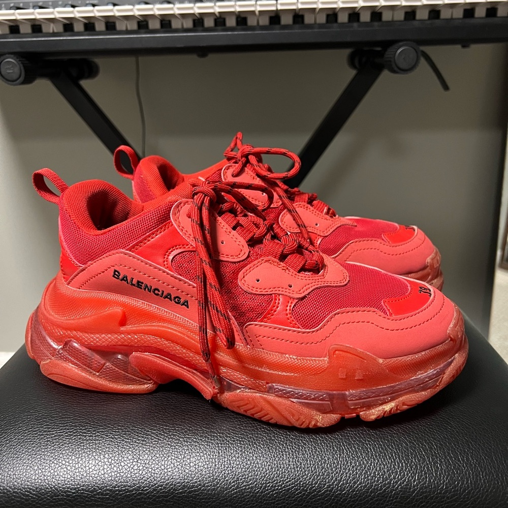 Triple S Balenciaga Shoes (Used)